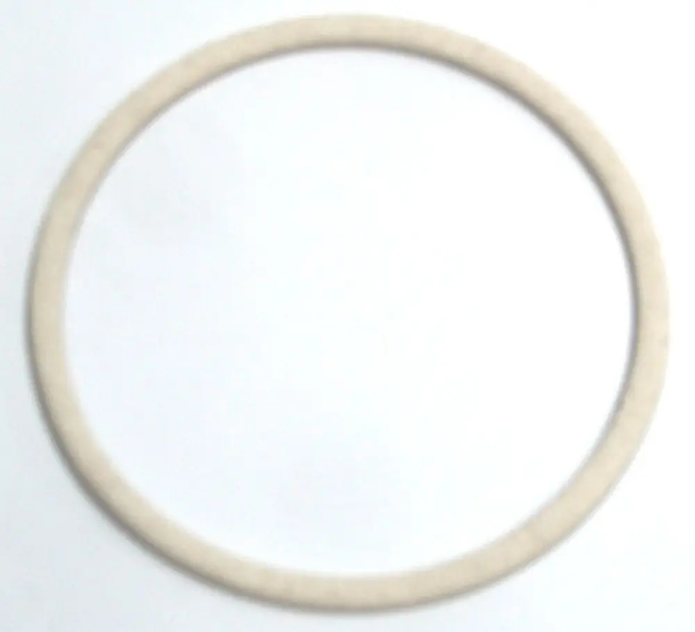Daikin Dichtung in Form eines kreisförmigen Rings aus hellem Material, geeignet für den Einsatz an Brennerrohren.